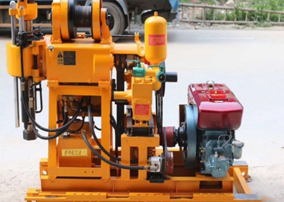 Equipamento de perfuração de núcleo mineral GK 200 Diâmetro do furo de 300 mm Motor a diesel Equipamento de engenharia de exploração hidráulica
