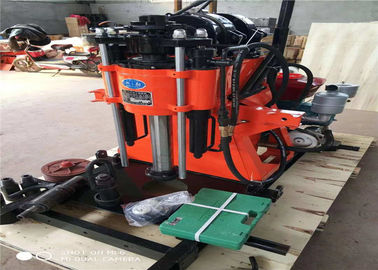 máquina Geological giratória do equipamento de perfuração da profundidade de 150m com a bomba para a rocha pequena 2M/Min