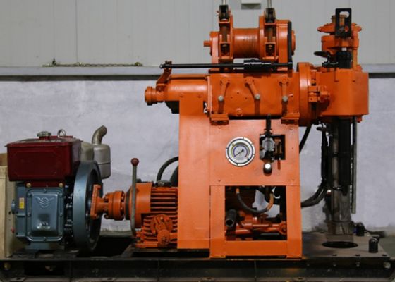 Equipamentos de broca de mineração Geological móveis da exploração do diamante 15KW