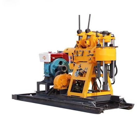 Equipamento móvel de Diamond Core Portable Well Drilling com a bomba de lama independente